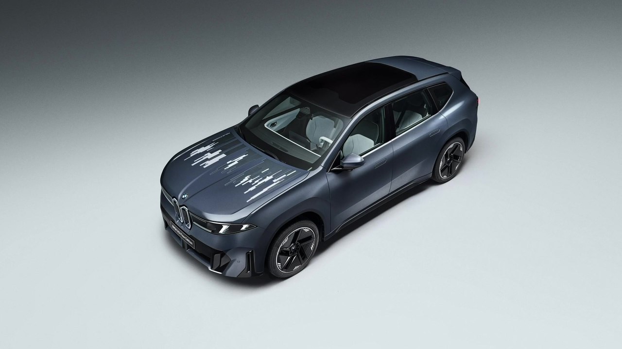 BMW iX3 Flow Edition demonstriert die Serienreife der BMW E Ink Technologie