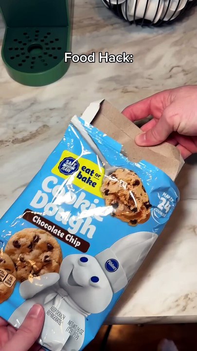 Making 1000 Cookies all at once!
