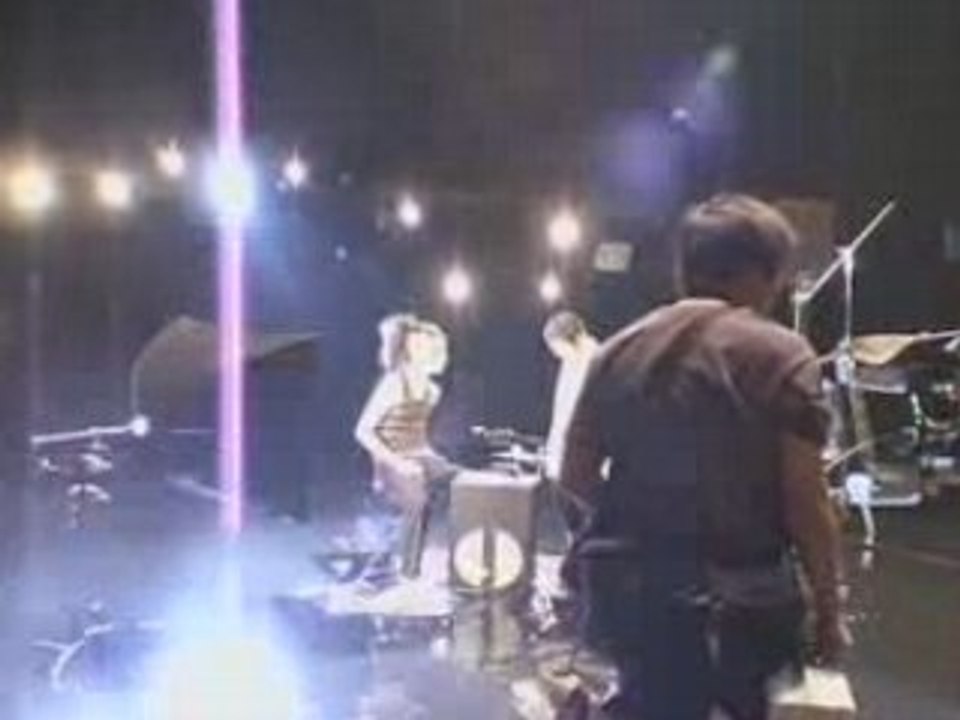 Miyavi -Selfish love offshot