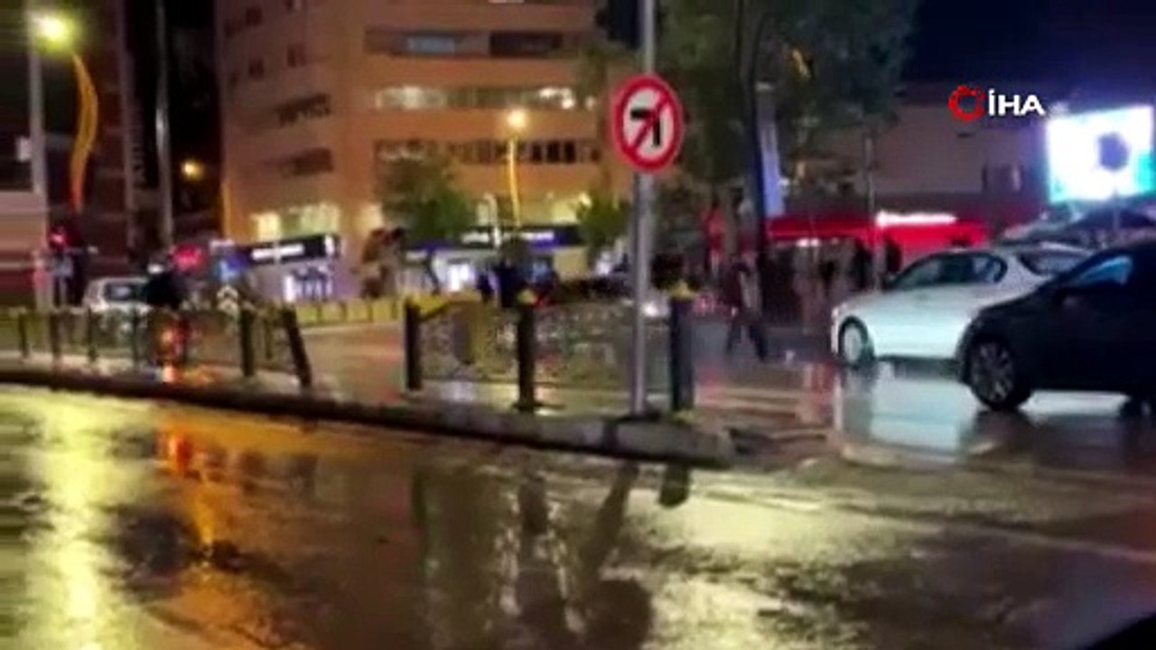Driftçi trafik canavarı zincirleme kazaya yol açtı! Korkunç kaza kamerada