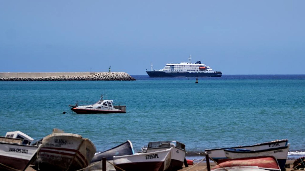 España no se negará a asistir al crucero con hantavirus, por razones humanitarias y porque está preparada