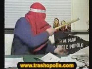 Tonino 'o scienziato fa lo sceicco