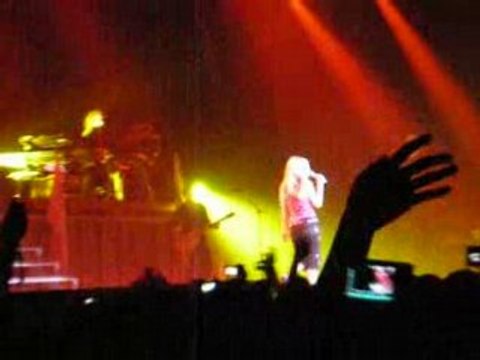 Avril Lavigne Paris 10/06/08 - 4
