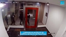 Ladrones en acción en un edificio del barrio de Plaza Paso