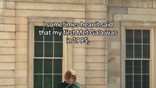 Anna Wintour Recounts Her First Met Gala in 1982
