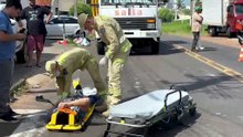 Motociclista sofre fratura exposta após colisão com caminhonete em Umuarama