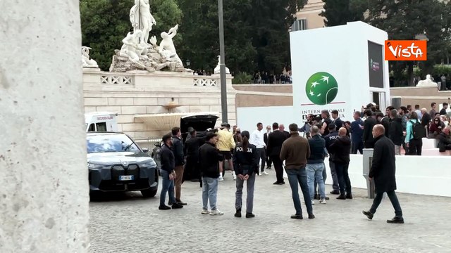 Djokovic a Piazzale Flaminio per allenamento in vista degli Internazionali di Roma