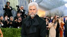 Bad Bunny sorprende en la Met Gala 2026