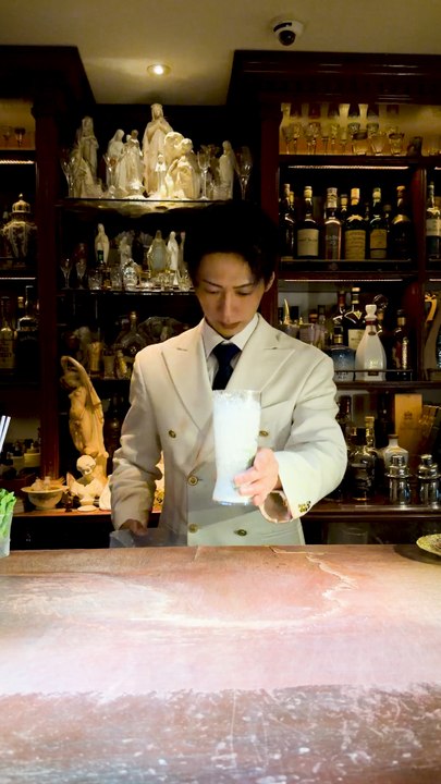 The most stylish Mojito of my Life 🍸 Thank you @bar_centifolia @bar_centifolia_asuka and thank you @kenshi_ryota et @dreadyamada To have made us live this experience ❤️ #Japan #Tokyo