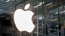Apple Weighs Using Intel, Samsung to Build Device Processors
