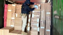 Com destino a Cascavel, PRF flagra caminhão carregado com cigarros contrabandeados