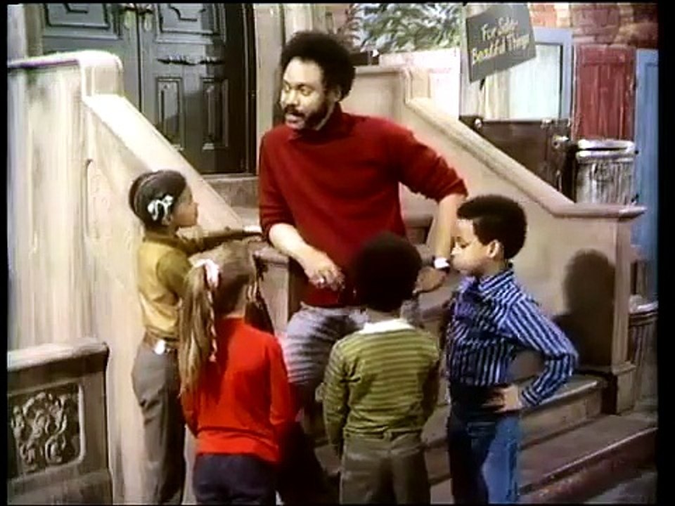 Sesame Street S01E088 (Episode 0088) - Oscar needs a job