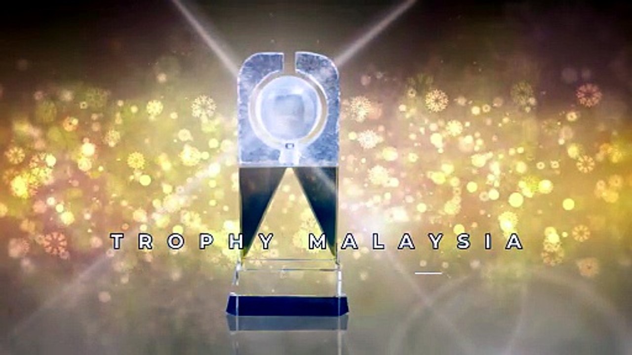 Special Crystal Trophies at Trophy-World Malaysia | Custom Trophies & Plaques Supplier