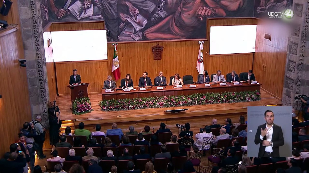 La Universidad de Guadalajara y el gobierno estatal son un equipo: Pablo Lemus
