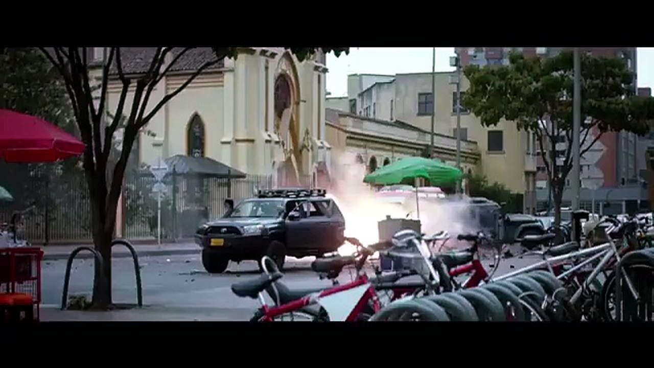 22 Miles Bande-annonce (IT)