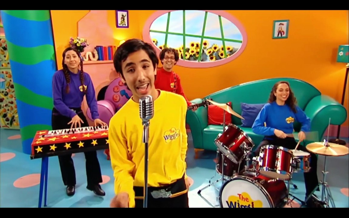 The Los Wiggles Morenita En El Aro 2006...mp4