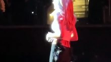 Tini cantó su canción "Cupido" en el show de los Jonas Brothers