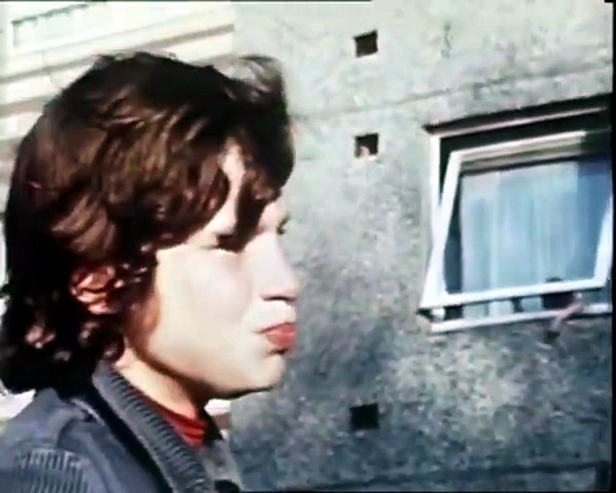 1977 - Johnny Hallyday - Archives de Johnny, Sardou, Polnareff et Presley dans “Le Miroir aux Idoles” (FR3, 8 Juillet)