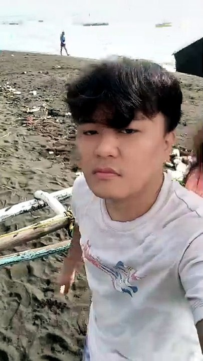 Namalit ug isda silang kuya Mike ug tiya Janet
