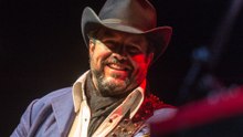 The Mavericks stellen neue Sänger für erste Tour nach Tod von Raul Malo vor