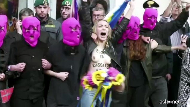 Biennale Venezia, Femen e Pussy Riot contro il ritorno della Russia