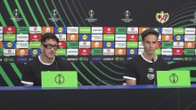 Íñigo Pérez y Pacha Espino, rueda de prensa completa previa al Estrasburgo vs Rayo Vallecano