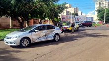 Acidente envolvendo três carros mobiliza socorristas no bairro Coqueiral, em Cascavel