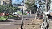 Novas imagens mostram dinâmica de acidente entre três carros no bairro Coqueiral, em Cascavel