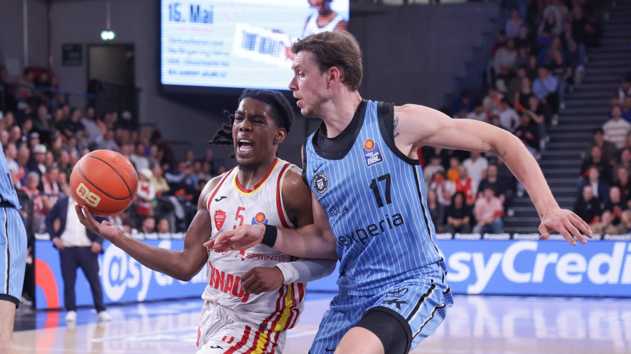Carr-Gala im Video: US-Guard führt Würzburg in die Playoffs