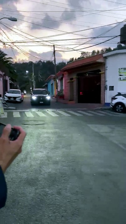 Erick Lira llega al CAR