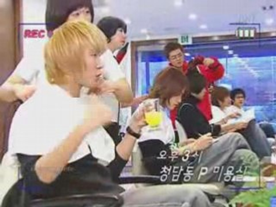 [2004.12.31] DBSK - House Tour (Eng Subbed) [MBC]