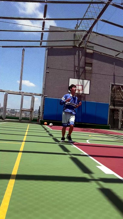 basketball in school