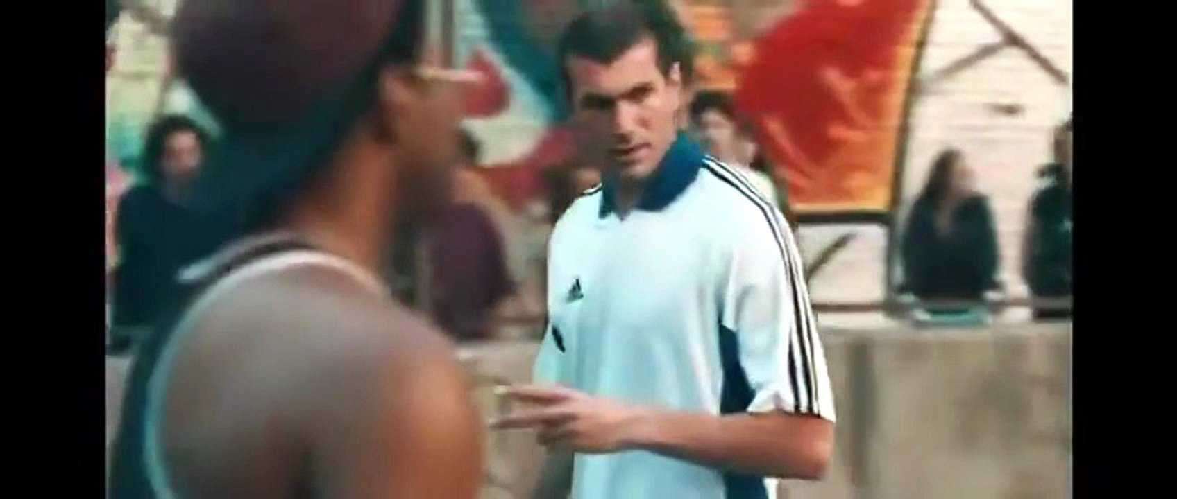 Adidas dévoile une grosse campagne à l'occasion de la Coupe du Monde avec notamment Timothée Chalamet aux côtés de Zinedine Zidane, David Beckham et Lionel Messi