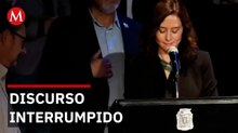 Interrumpen discurso de Isabel Díaz Ayuso en evento realizado en Aguascalientes
