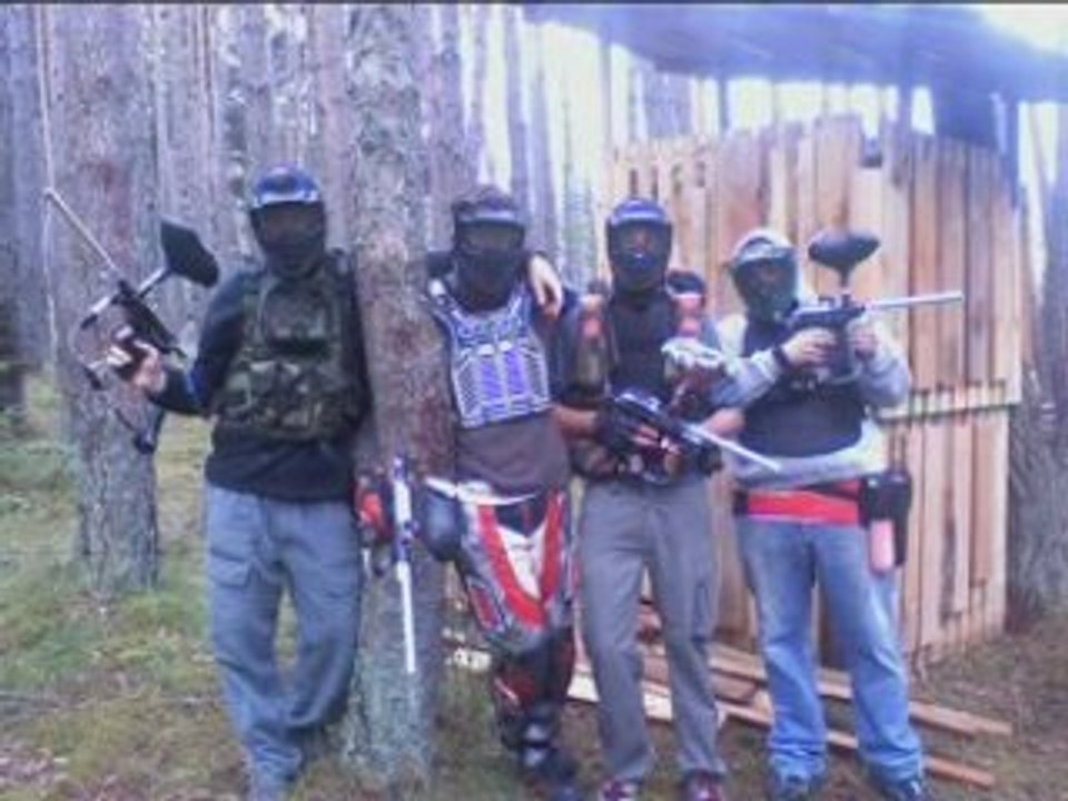 Paintball clip