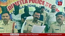 యూట్యూబ్‌లో చూసి వ్యక్తిని మర్డర్‌ చేసిన తల్లీకుమారుడు