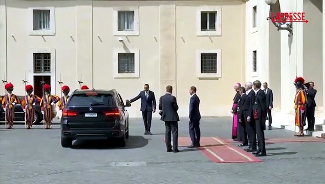 https://s2.dmcdn.net/v/auadQ1f_8jOZeJeII/x360