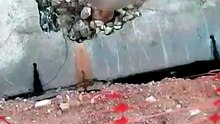Mulher cai em canal no Crato