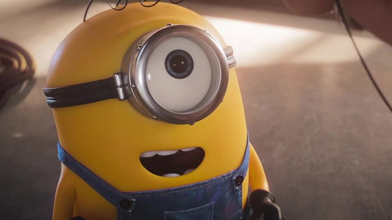 Minions & Monster Trailer (2) DF