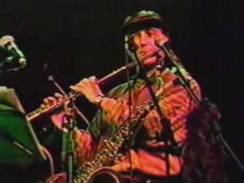 Short Wave at Gong 25