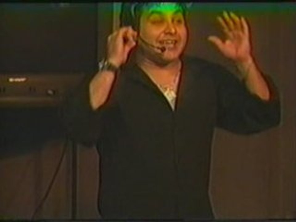 Robertico_1_to_AVI_clip12