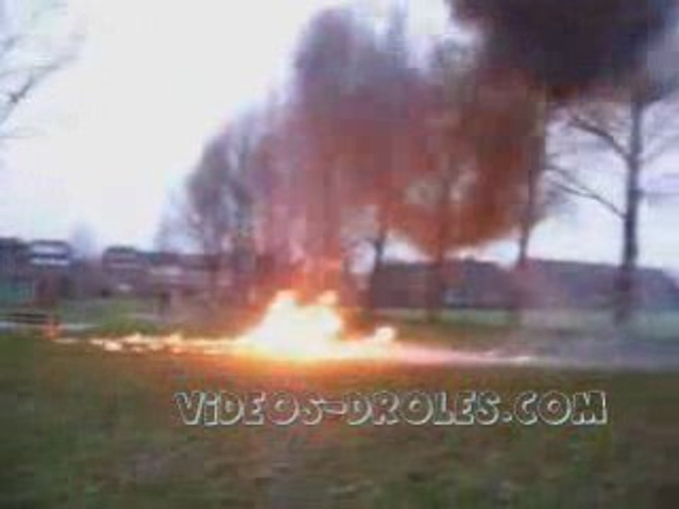 Pétards super explosifs