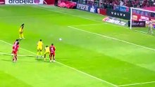 Scarlett Camberos pone el 1-0 en el duelo ante Toluca