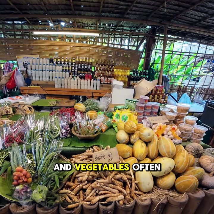 Visited an Ancient Market in Ayutthaya, Felt like 300 Years