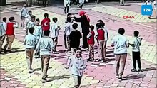 Heimlich manevrasıyla öğrencisinin hayatını kurtardı