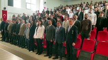 RTÜK Üyesi Davulcu, Amasya'da öğrencilerle dijital çağın fırsat ve risklerini konuştu