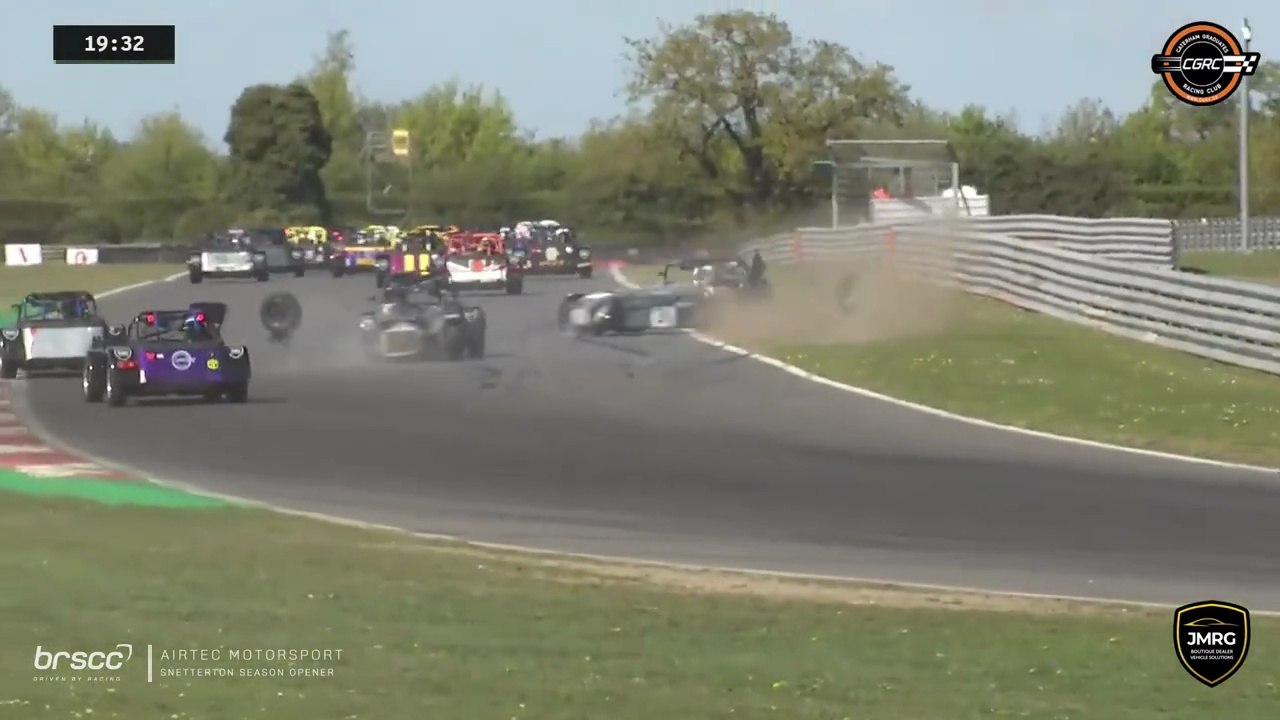 Caterham Graduates Championship Sigma 135 2026 Snetterton Race 3 Start Trinder Wood Big Crash