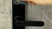This Smart Lock Opens With Your Finger 😳🔐