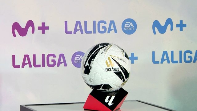 Iker Casillas y Carles Puyol en Barcelona en un acto de presentación del Clásico