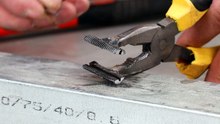 Smartest use of springs ever 🔩🛠️